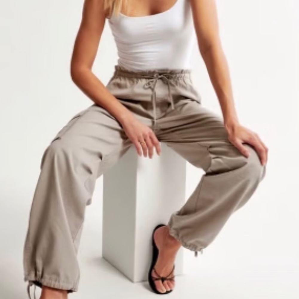 A&F Baggy Utility Pant
